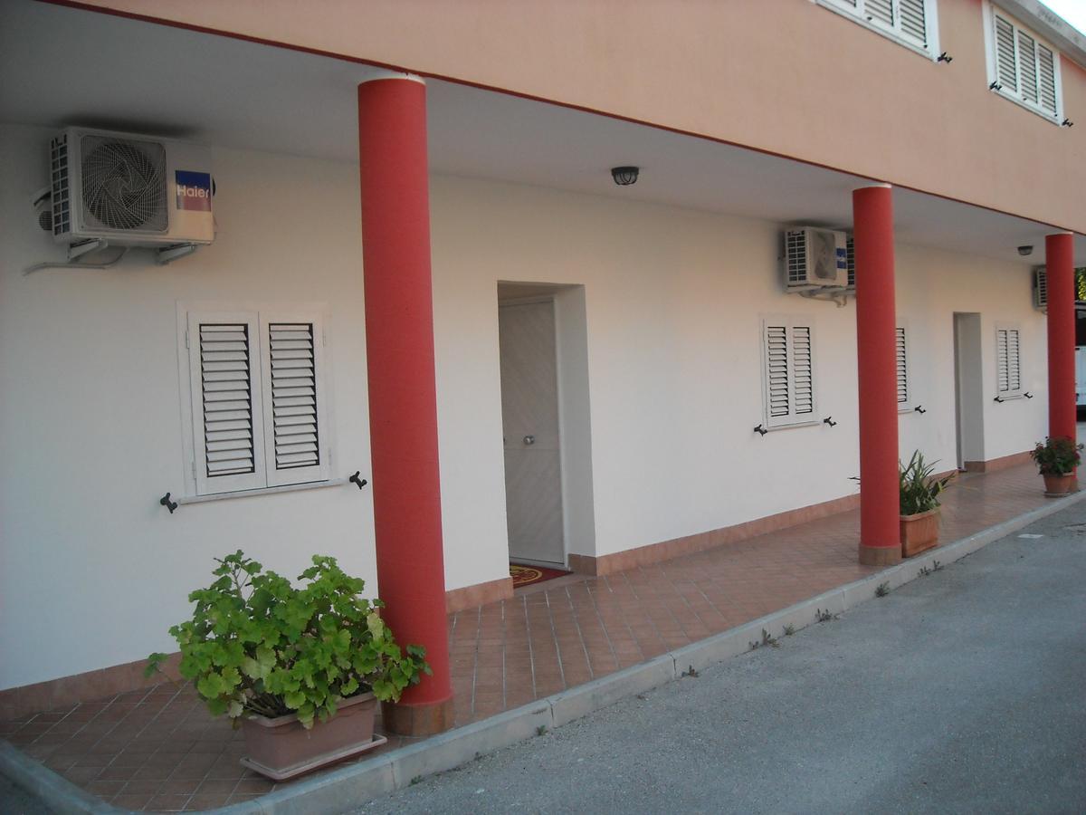 B&B Dal Gallo Battipaglia Dış mekan fotoğraf